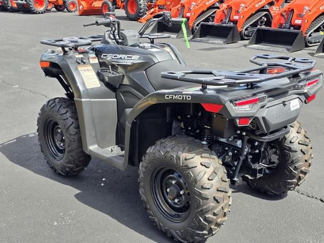 Image of CFMoto CForce 400 equipment image 2