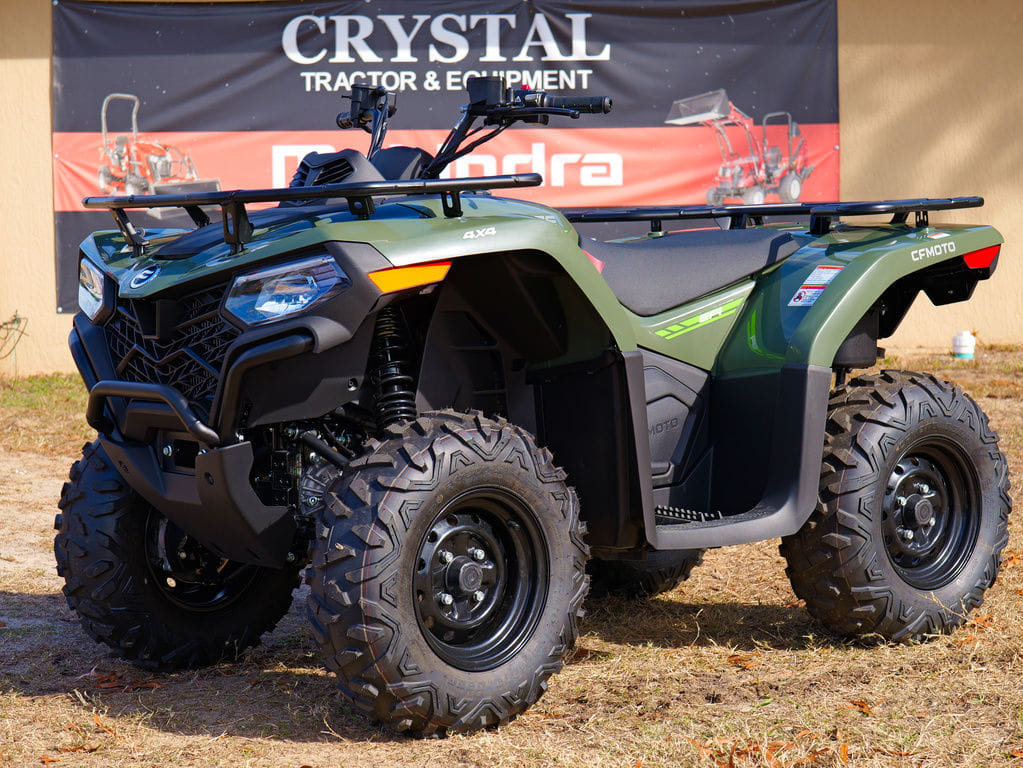 2025 CFMoto CForce 400 Equipment Image0