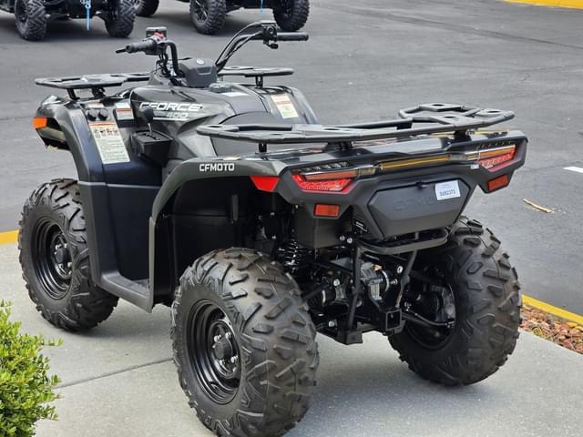 Image of CFMoto CForce 400 equipment image 3