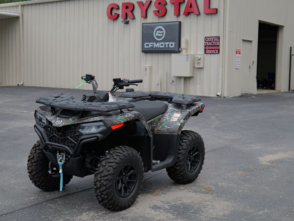 2025 CFMoto CForce 500 Equipment Image0