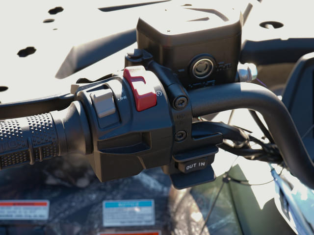 Image of CFMoto CForce 500 equipment image 4