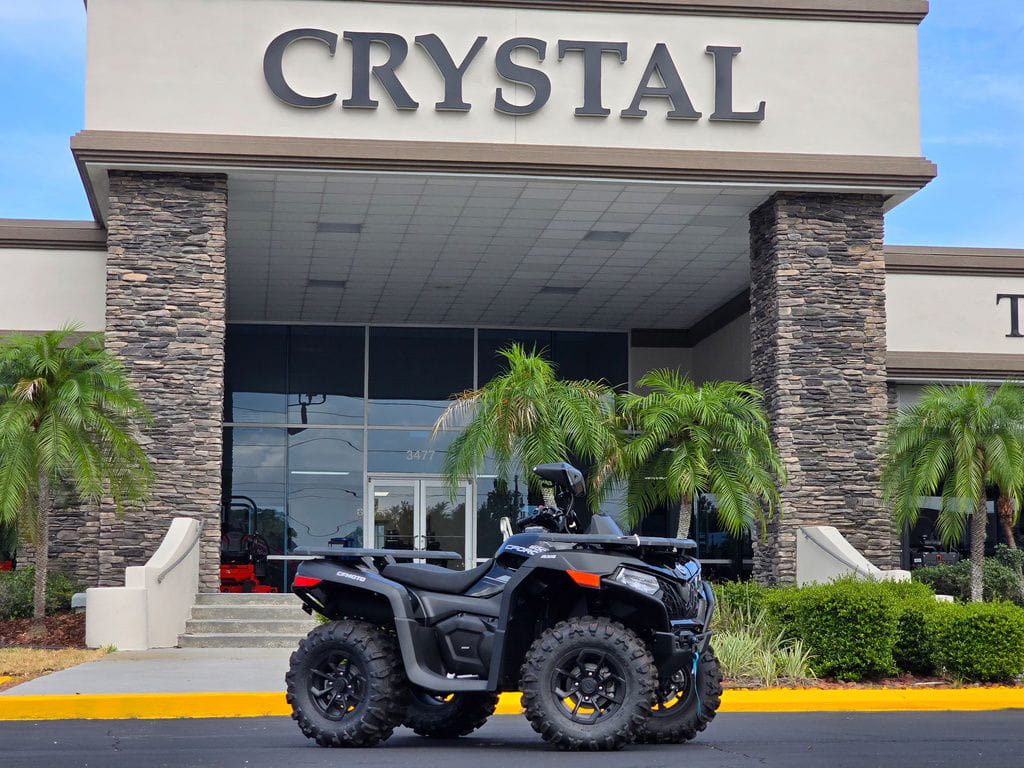 2025 CFMoto CForce 600 Equipment Image0