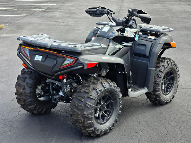 Image of CFMoto CForce 600 equipment image 4