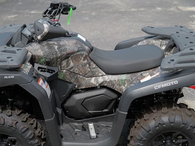 Image of CFMoto CForce 600 equipment image 4