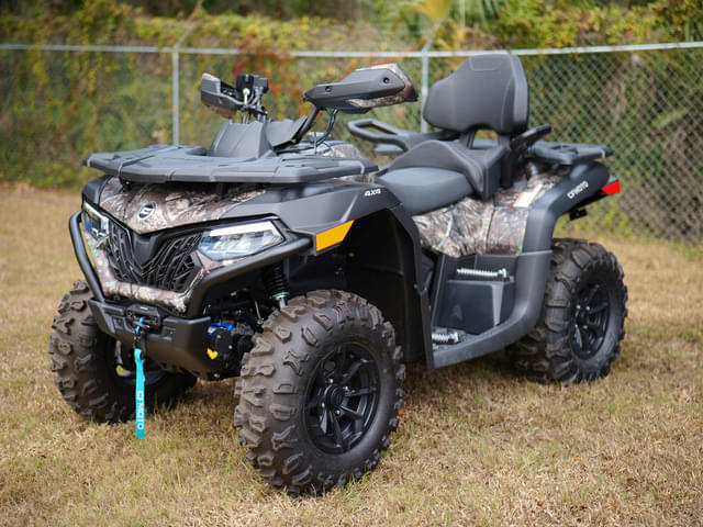 Image of CFMoto CForce 600 equipment image 2