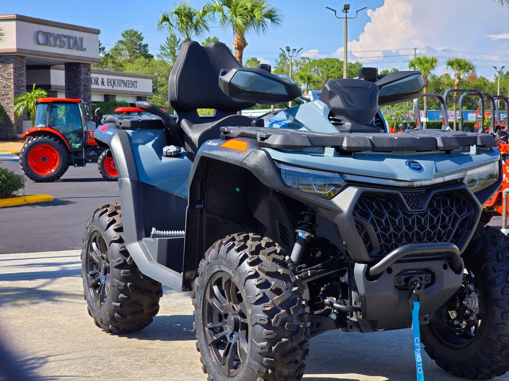 2025 CFMoto CForce 800 Touring Equipment Image0