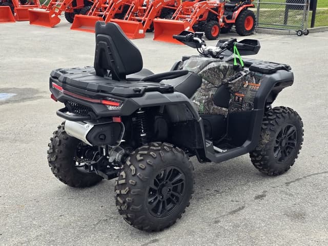 Image of CFMoto CForce 800 Touring equipment image 3