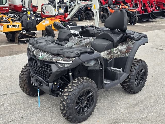 Image of CFMoto CForce 800 Touring equipment image 1