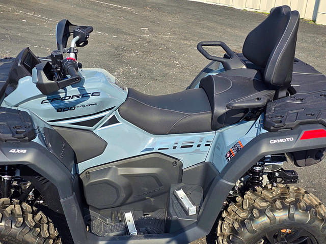 Image of CFMoto CForce 800 Touring equipment image 4