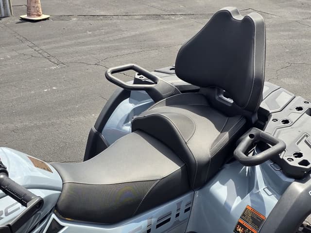 Image of CFMoto CForce 800 Touring equipment image 4