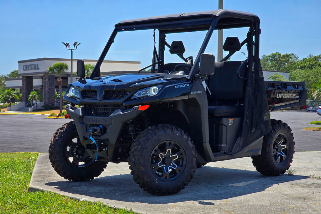 2026 CFMoto UForce 1000 Equipment Image0