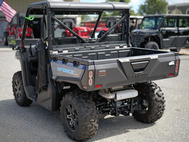 Image of CFMoto UForce 1000 equipment image 2