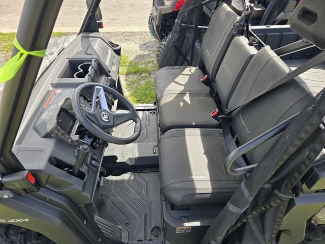 Image of CFMoto UForce 1000 equipment image 4