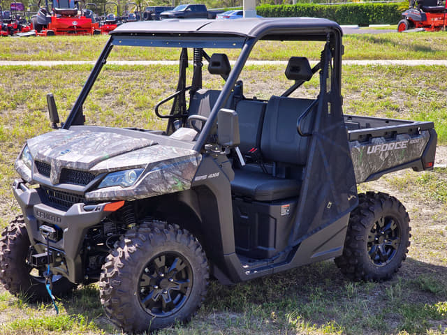 Image of CFMoto UForce 1000 equipment image 1