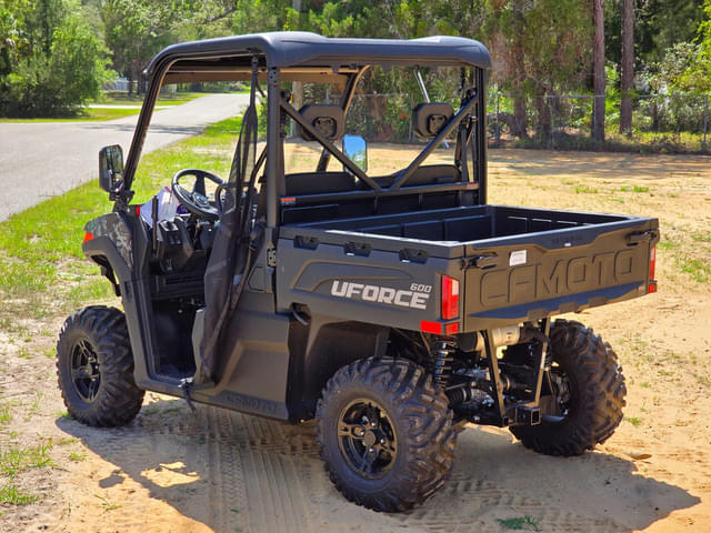 Image of CFMoto UForce 600 equipment image 3