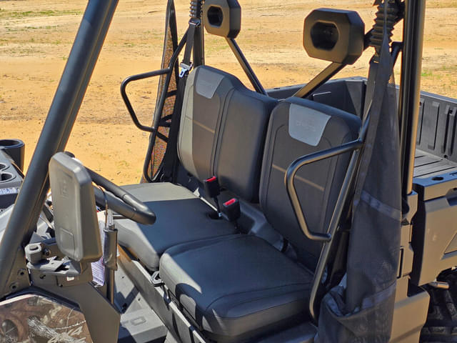 Image of CFMoto UForce 600 equipment image 4