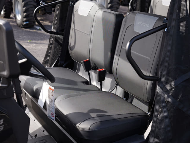 Image of CFMoto UForce 800 XL equipment image 4