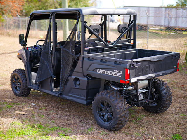 Image of CFMoto UForce 800 equipment image 3