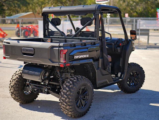 Image of CFMoto UForce U10 Pro equipment image 2