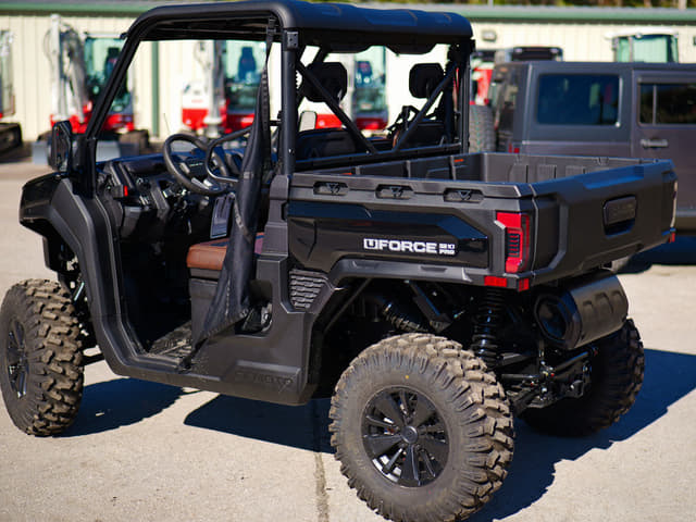 Image of CFMoto UForce U10 Pro equipment image 1