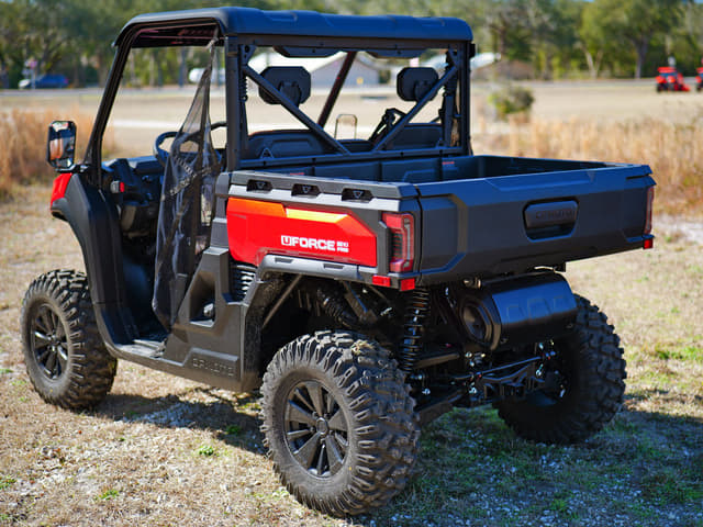 Image of CFMoto UForce U10 Pro equipment image 2