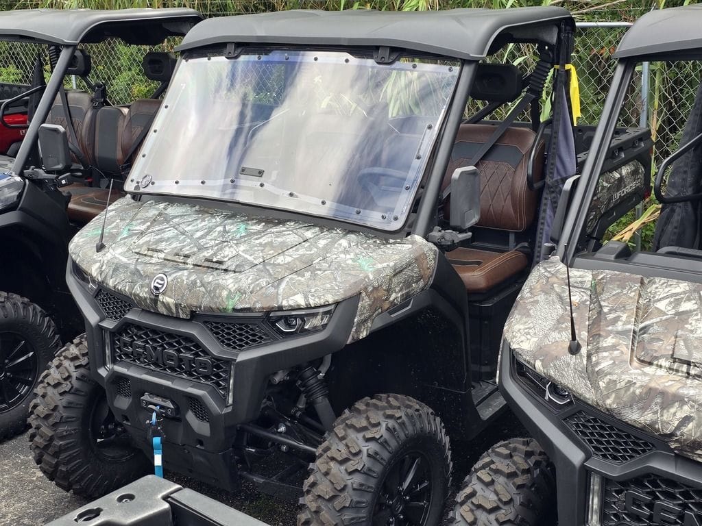 2025 CFMoto UForce U10 Pro Equipment Image0