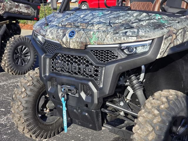 Image of CFMoto UForce U10 Pro equipment image 4