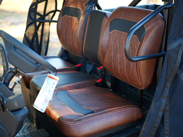 Image of CFMoto UForce U10 Pro equipment image 4