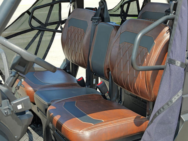 Image of CFMoto UForce U10 Pro XL equipment image 4