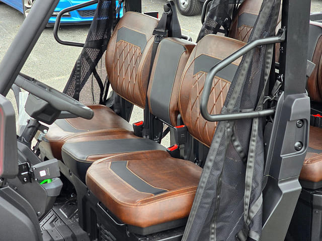 Image of CFMoto UForce U10 Pro XL equipment image 4