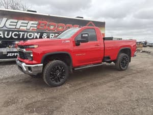 2025 Chevrolet 2500HD Image