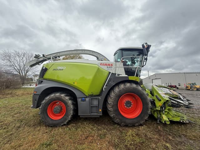 Image of CLAAS Jaguar 960 equipment image 3
