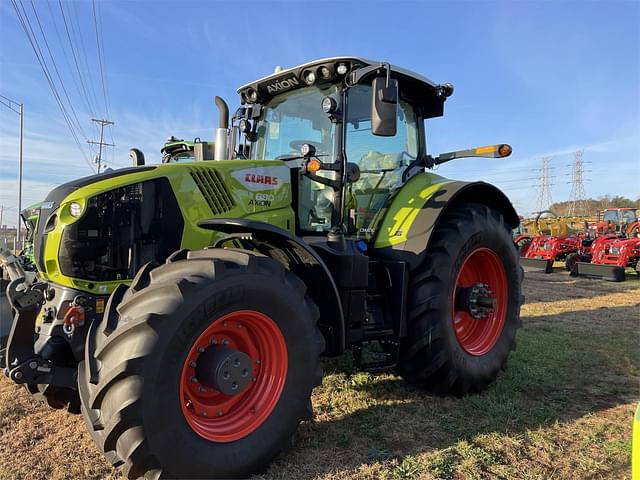 Image of CLAAS Axion 880 equipment image 2