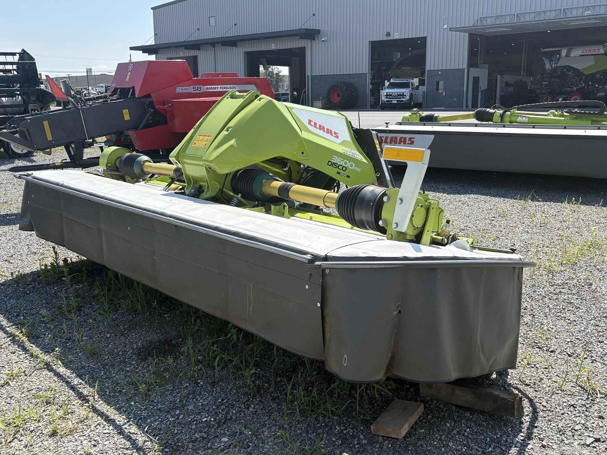 2025 CLAAS Disco 3600FRC Move Equipment Image0