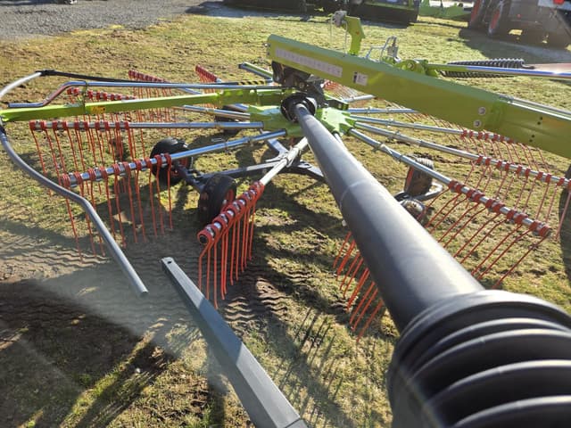 Image of CLAAS Liner 3100 Trend equipment image 3