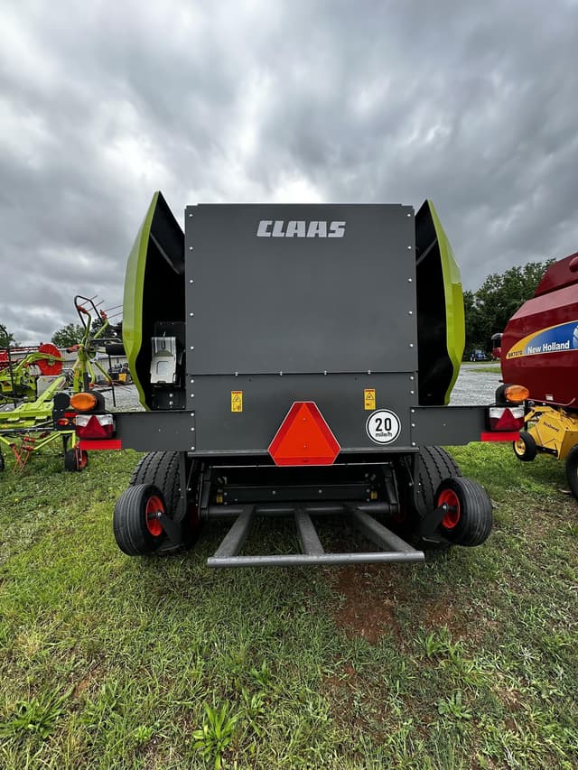 Image of CLAAS Variant 580RC equipment image 2