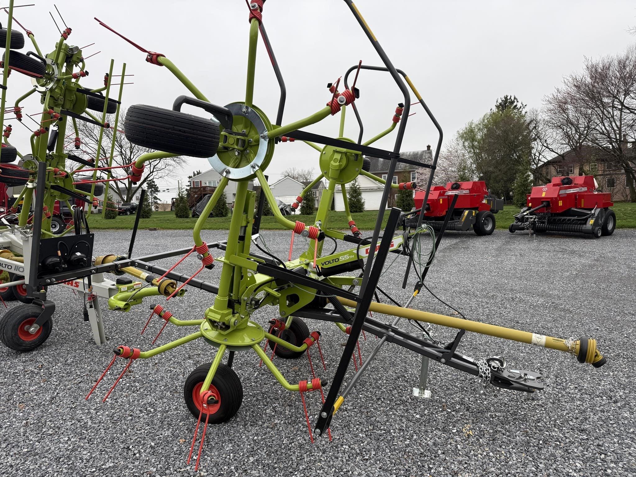 2025 CLAAS Volto 55TH Equipment Image0