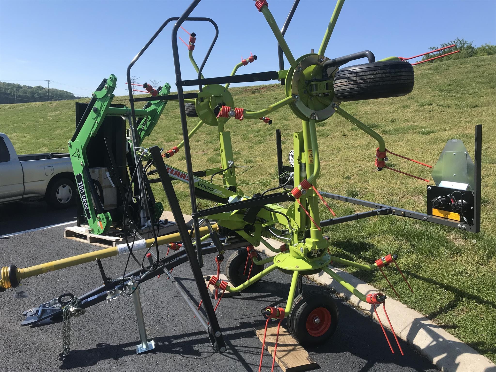 2025 CLAAS Volto 55TH Equipment Image0