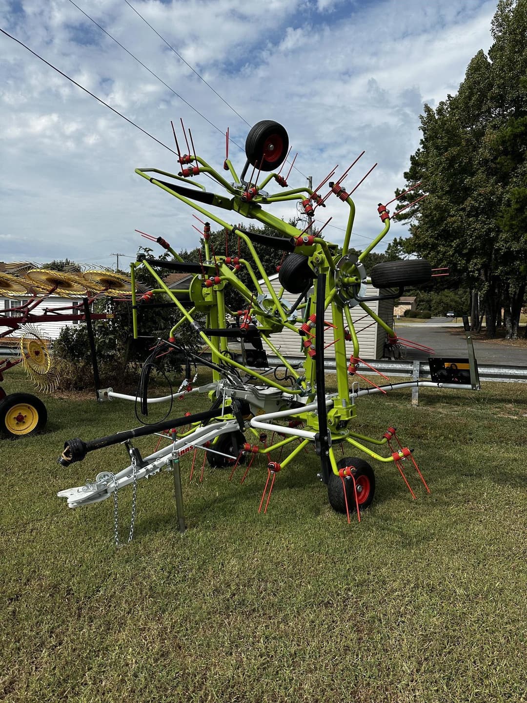 Image of CLAAS Volto 800TH Image 0