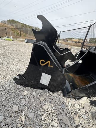 Image of Construction Attachments CA18S equipment image 4