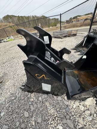 Image of Construction Attachments CA18S equipment image 3