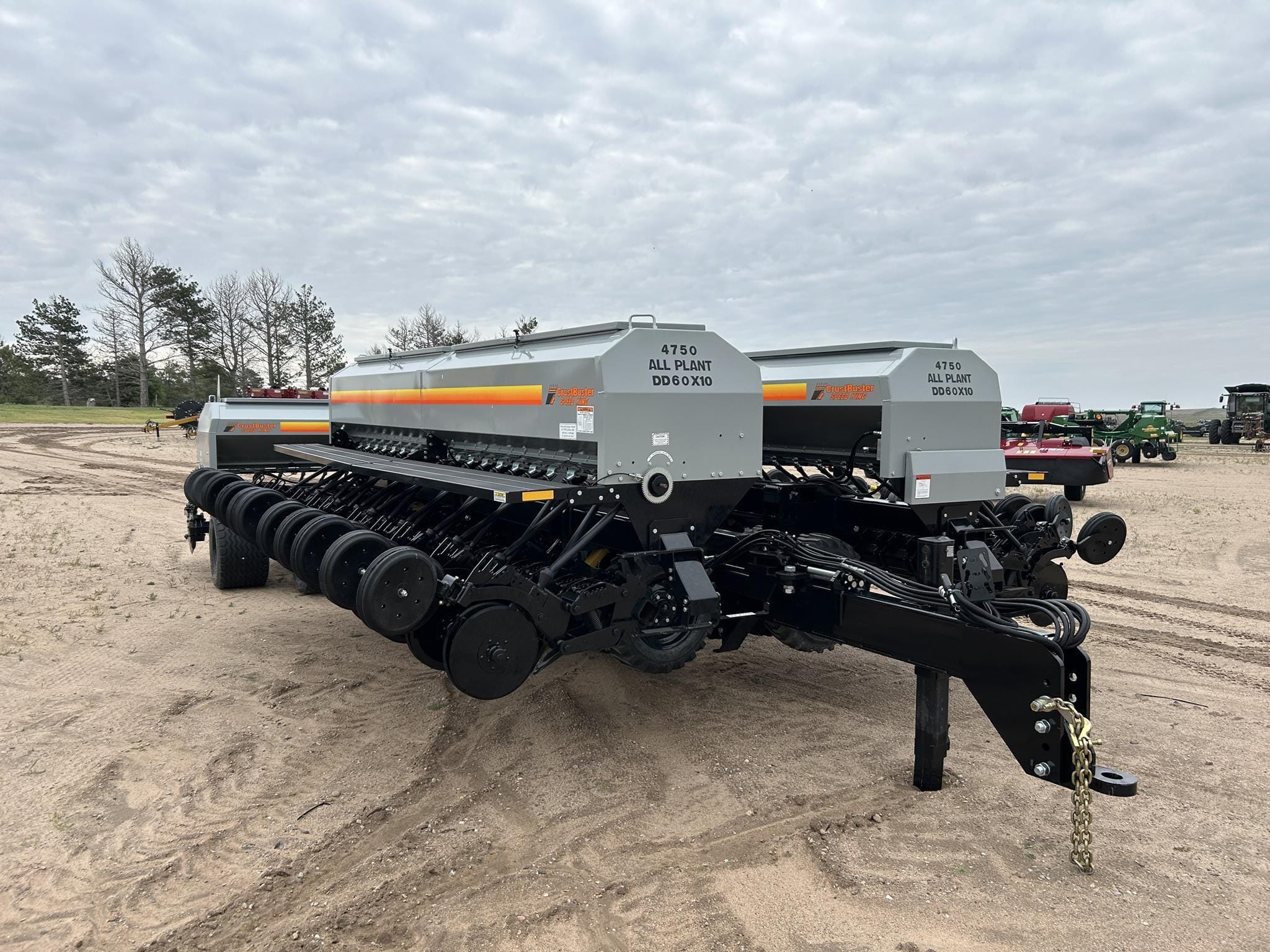 2025 CrustBuster 4750X10AP Equipment Image0