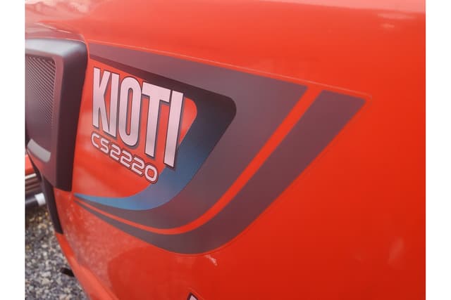 Image of Kioti CS2220 equipment image 3