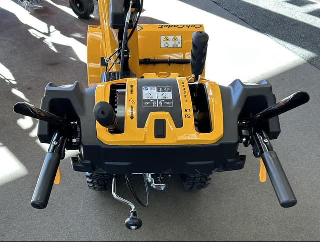 Image of Cub Cadet 2X26 Trac equipment image 3