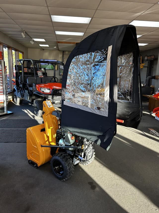 Image of Cub Cadet 2X30 equipment image 3