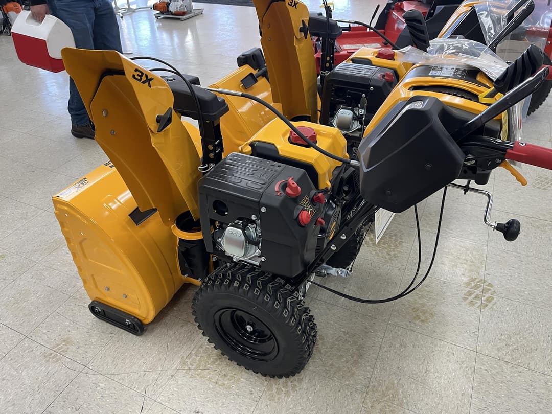 Image of Cub Cadet 3X26 Image 1