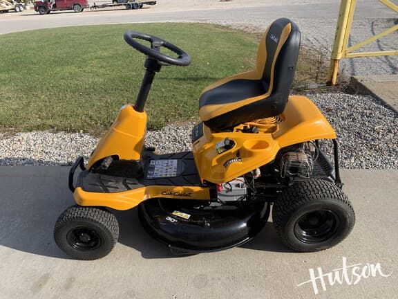 Image of Cub Cadet CC30H equipment image 1