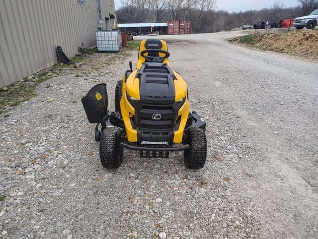 Image of Cub Cadet CC30H equipment image 2