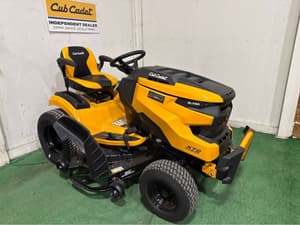 2025 Cub Cadet XT2 SLX50 Image