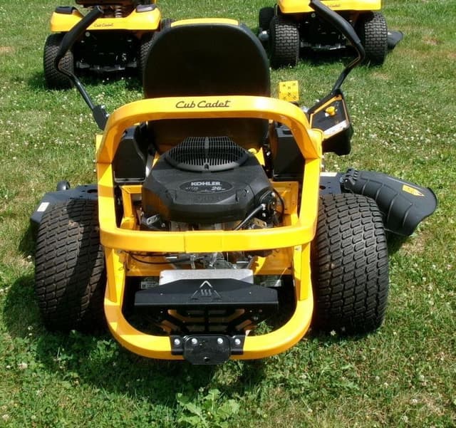 Image of Cub Cadet Ultima ZT1 equipment image 4